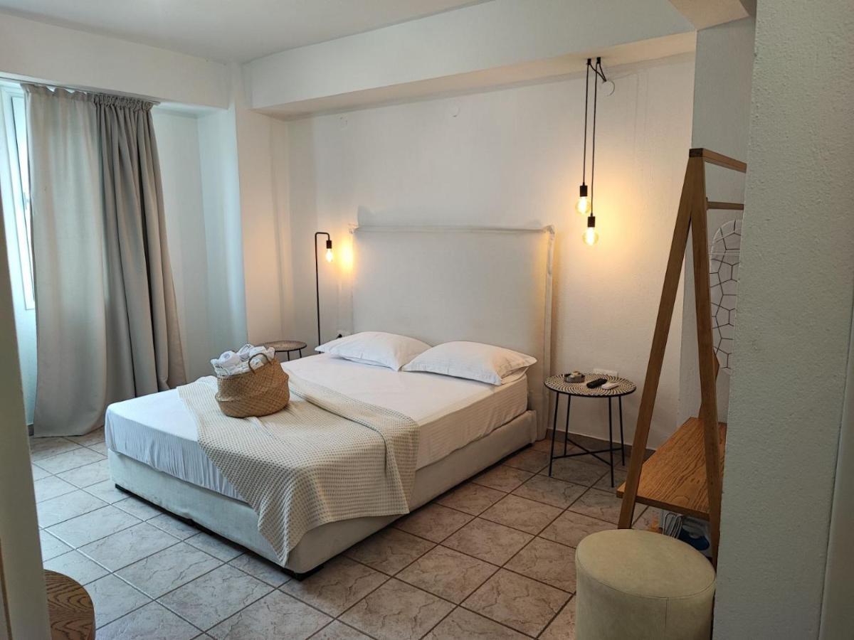 Sivilla Studios Afytos Luaran gambar