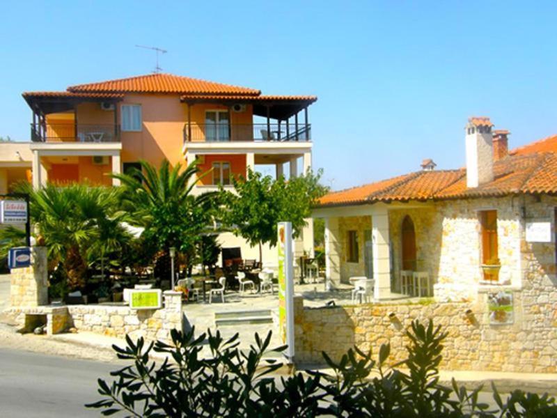 Sivilla Studios Afytos Luaran gambar