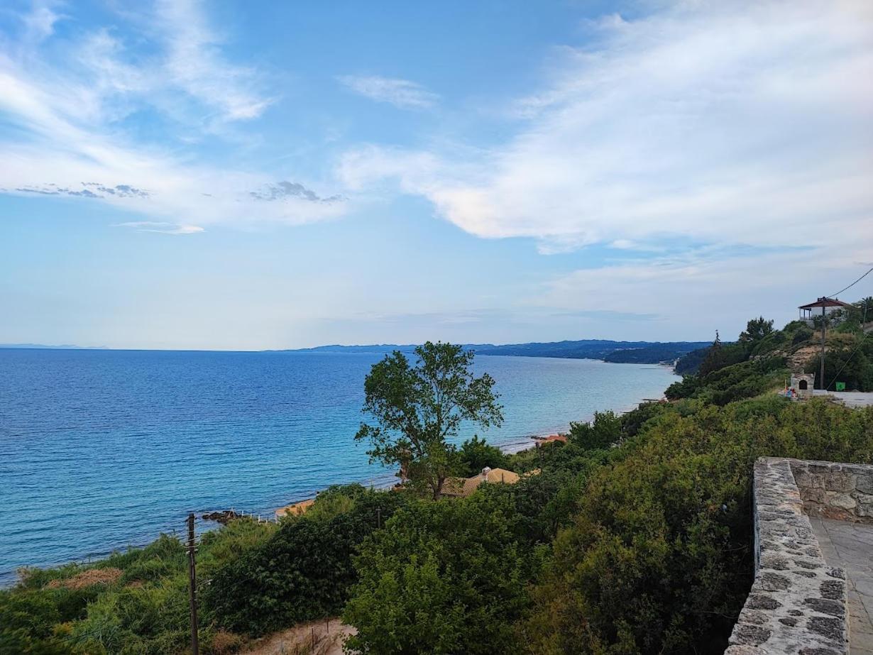 Sivilla Studios Afytos Luaran gambar